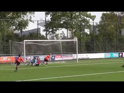 18 okt 2014 PVCV D2 - VV De Meern D3 beker 5-3 Doelpunt Robin na prachtige voorzet Leandro