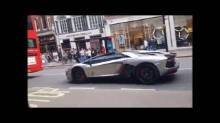 Lamborghini Aventador Roadster stuck in London traffic revving
