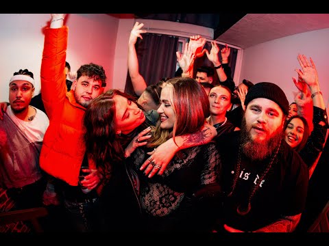 NEMAZALÁNY X SOFI - CSERESZNYE (Official Music Video)