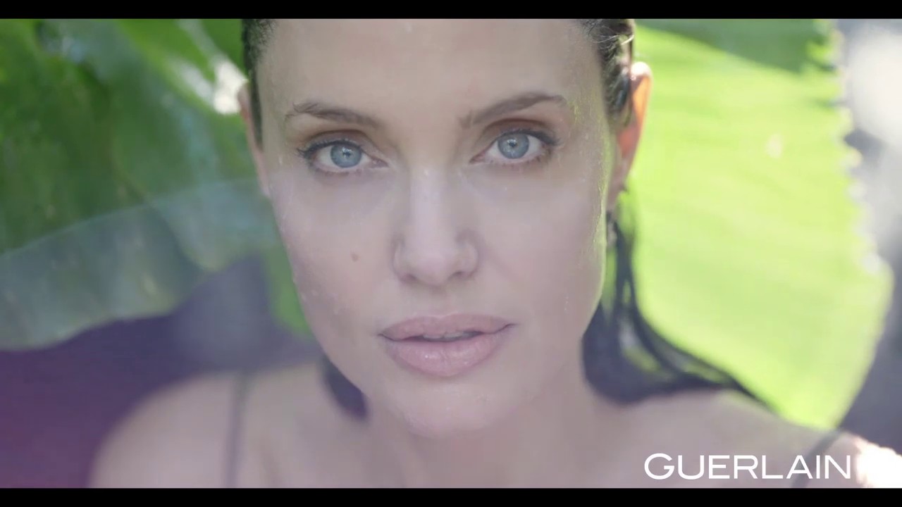 Angelina Jolie pro Mon Guerlain Intense