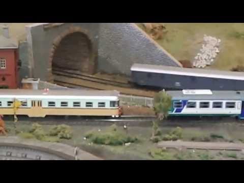 TRENI MERCI E PASSEGGERI IN TRANSITO : PLASTICO CUNIFER BORGO S.DALMAZZO (CN) 6 - 12 - 2014.