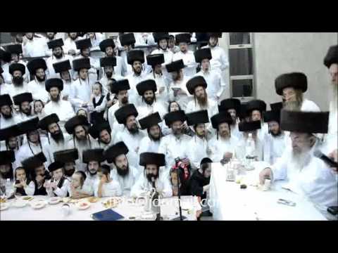 Motzoei Yom Kippur 5776 With Lelover Rebbe