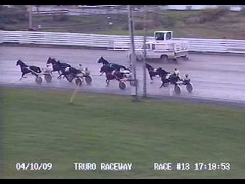 2009 10 04 Truro Raceway Race13