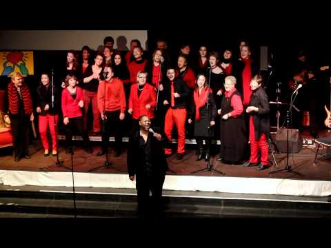 David Thomas & Academy Gospel Singers Düsseldorf - Oh happy day