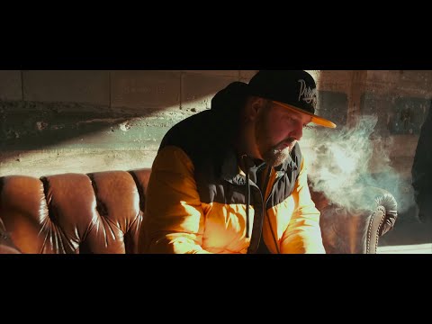 Evil Ebenezer - Lost Boy (Official Video)