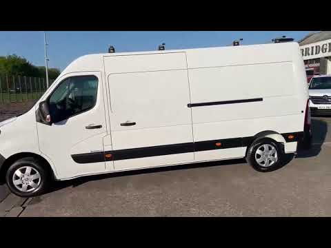 2023 Renault Master LM35 Business+ - Image 2