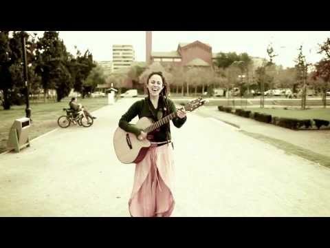 Carmen Salvador - Antes de Nacer (Videoclip Acústico)