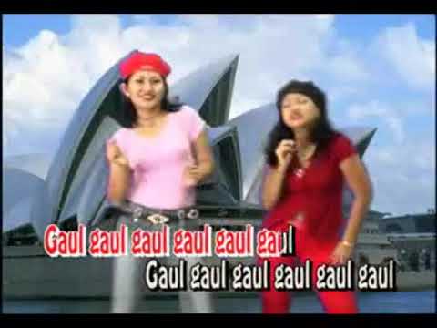 Gaul - Liza Tania & Nining Utami #01