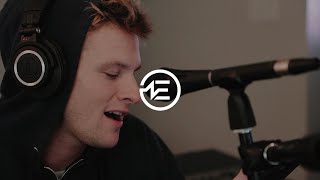 Video thumbnail for Tim Rose 'Listen Up!' - Recorded with Just 2 Earthworks SR20s | Earthworks Audio by Earthworks Audio