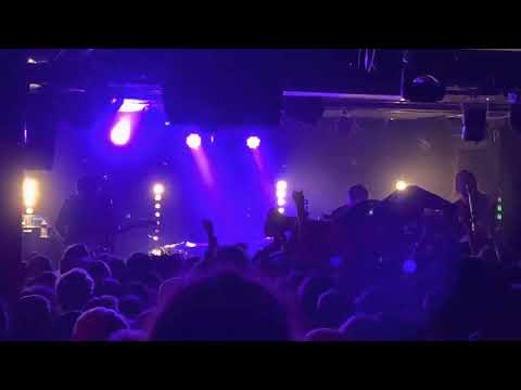 PUP - "Reservoir" @Paris 20221023 Backstage By The Mill