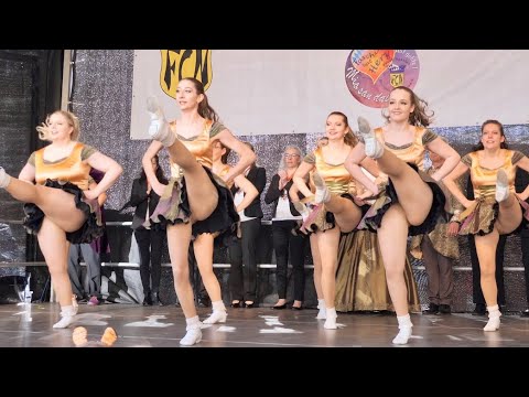Carnaval Happy Dance / Gardetanz  / - - Tanzgarde - - / Carnaval Munich