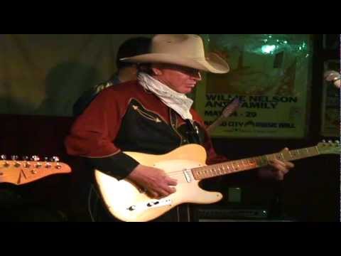 Gary P Nunn ~laguna Madre~ LIVE IN AUSTIN TEXAS at Poodie's Hilltop Bar & Grill