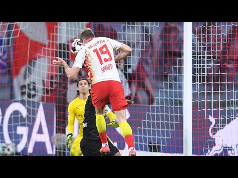 Aus 0:2 mach 3:2! Sörloth drückt leicht, springt und köpft Leipzig ins Glück