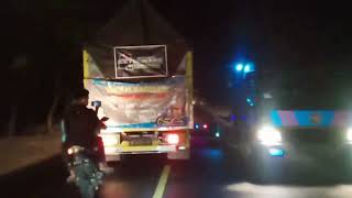 Download lagu Truk cabe hampir crash mp3