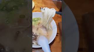 【ラーメン】豚骨＆塩ラーメンを同時に食べれるラーメン店 #ラーメン  #お得グルメ #ヤシの木むら夫婦
