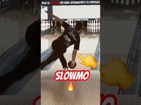 Kyle Sherman SlowMo Release #bowling #slowmo #slowmotion #tapthecircle #short #shorts