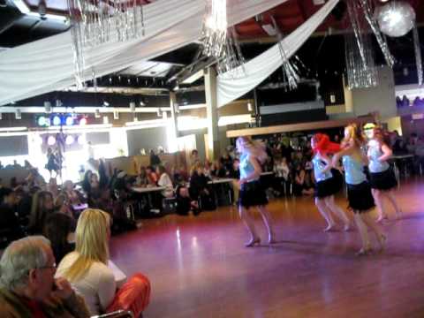 Latino show övad/avancerad. ackes dansskola.