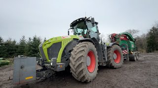 Eladó Claas Xerion 4000 egyéb ipari gépek - Kép 4 | Machineryline HU Claas Xerion 4000 egyéb ipari gépek | Kép 4 - Machineryline
