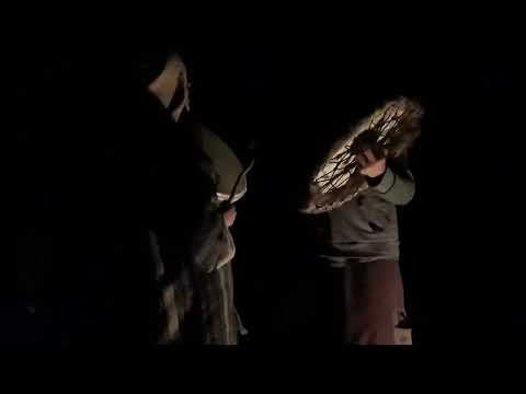 Echte Schamanen Trommeln am Lagerfeuer.Ein Klang Highlight.