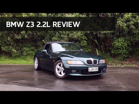 2002 BMW Z3 2.2L Review - Sideways Machine