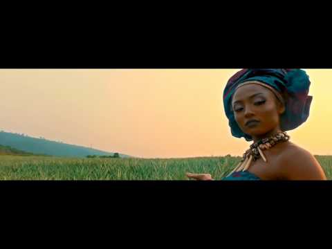 plusFRANKLIN - Kilimanjaro (Official Video)