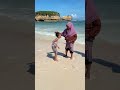 Kaka Fairel Juga Muntah Bermain Dipantai Reels