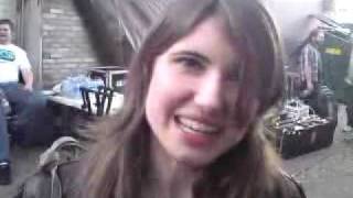 Kaf from Smoke Fairies likes to digress at SXSW