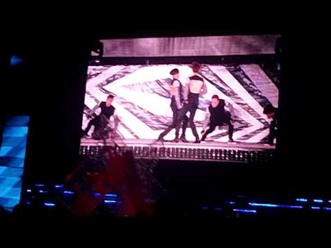 [HD][Fancam][121125] SNSD - SMTown live in Bangkok - TVXQ! - Catch Me