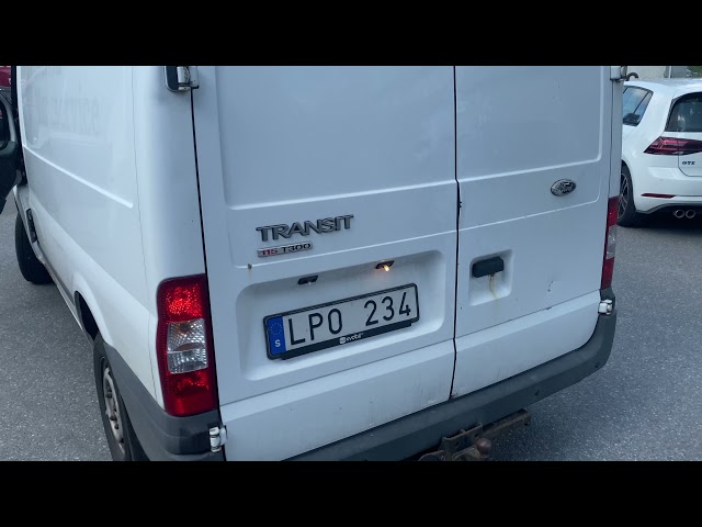 820378 Ford Transit 300 2.2 TDCi Cabinet -11 LPO234