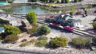 preview picture of video 'Eisenbahnwelten Kurort Rathen  -  Grosse LGB Alage  -  LGB Modelbaan'