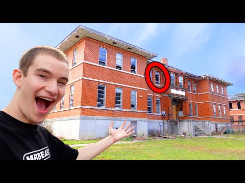 Urban exploring honorable mention thumbnail
