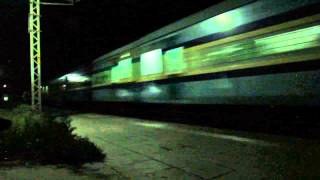 preview picture of video '12541 Gorakhpur Lokmanya Tilak Terminus Sant Kabir Dham Express.'