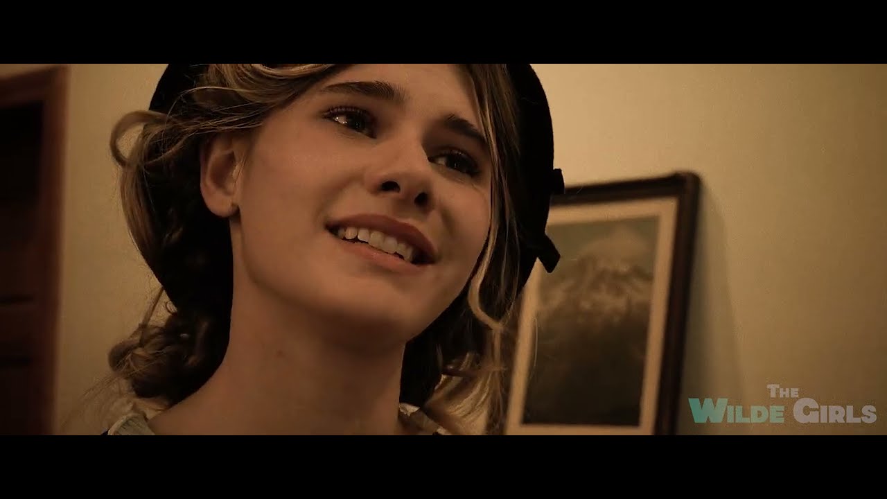 Meet Cali Scolari  Comedy in her DNA, Sweetheart, Bold, Brilliant - Starring in The Wilde Girls