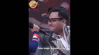 Download lagu Selfi Yamma - Dua Kursi mp3 Download lagu Selfi Yamma - Dua Kursi mp3