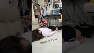 Download lagu Black thigh highs mp3