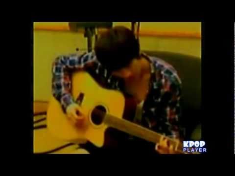 110622 DJ EunTeuk guitar session