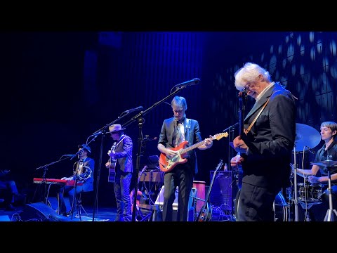 DISSING, LAS & CROSS   spiller Bob Dylan  Knockin' On Heaven's Door