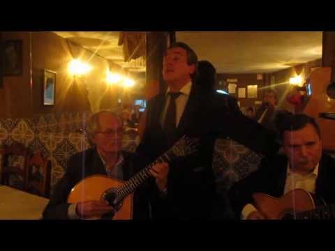 FELISBERTO MONTEIRO FADO, ACTUOU, NO RESTAURANTE RAMPINHA NO PORTO,