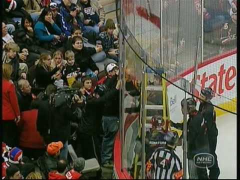 Benoît Pouliot hits Erik Karlsson and breaks the glass