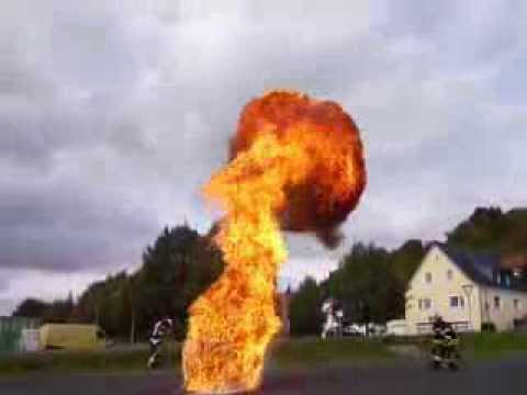 Fettbrand - Fettexplosion [FEUERWEHR HOFBIEBER-MITTE]