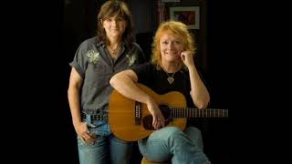 Indigo Girls - Moment of Forgiveness 🎸 acoustic (2002 kink live five)