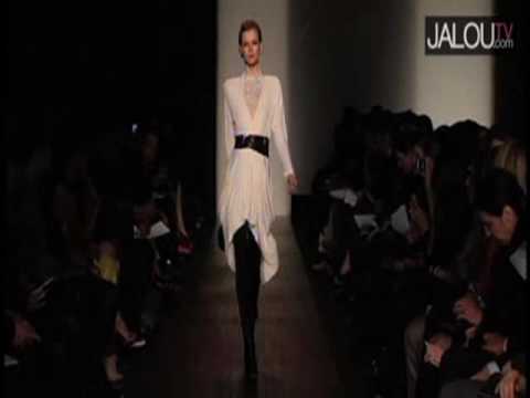 MAX AZRIA Fall Winter 2009 2010 Full Show Part 1 [HQ]