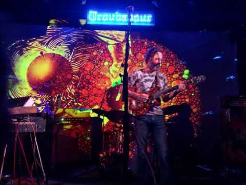 Circles Around The Sun 1-5-18 The Troubadour Hollywood, CA