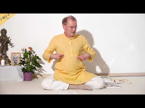 Froschpfau Yoga-Stellung - Yoga Asana Lexikon