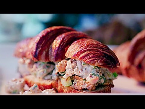 How to Make Damaris' Leftover Fried Chicken Salad | Food Network