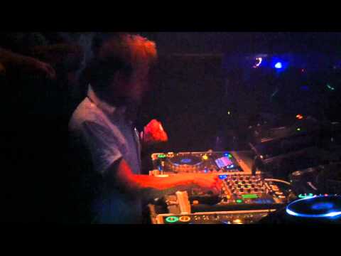 Dash Berlin Haoman 17 Superstring and Not Giving Up On Love