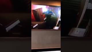 EXCLU: ROHFF LACHE UN COUPLET DE SURNATUREL !!!!!