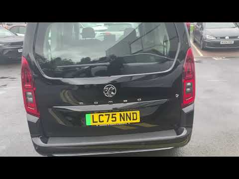 Vauxhall Combo E Life Design 7 Seater - LC75NND.