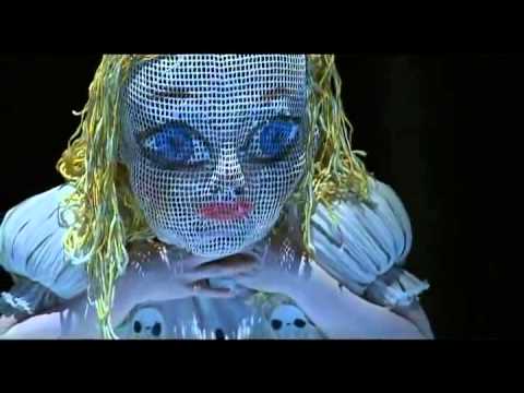 Unsuk Chin: Alice in Wonderland (2007) Opera