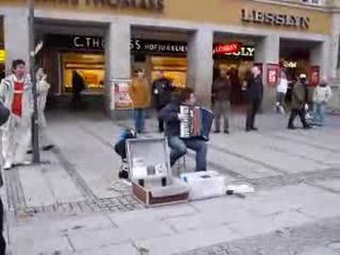 Ivan Hajek in action - München